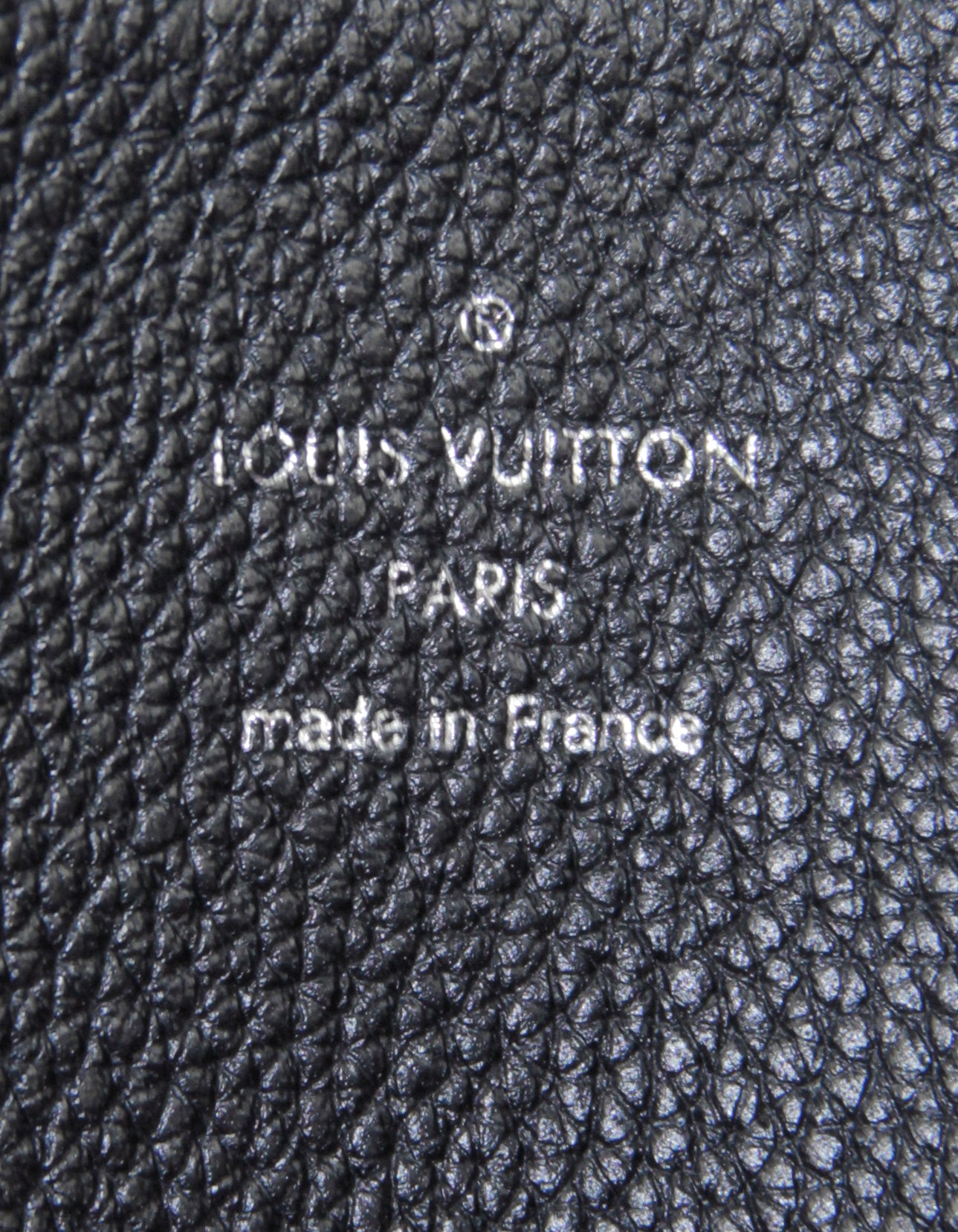 Shop Louis Vuitton MAHINA 2022 SS Bella Tote (M59655, M59203