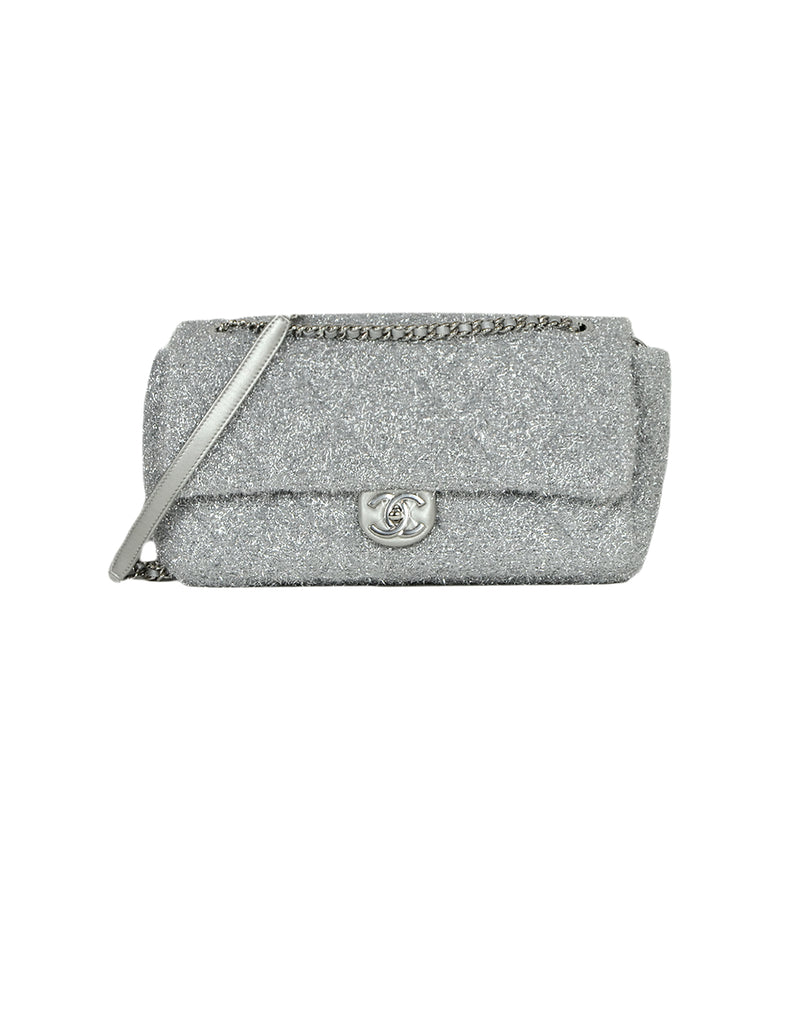 Glitter handbag Chanel Silver in Glitter - 29576926