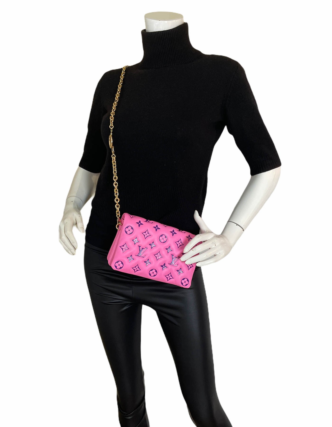 Louis Vuitton, Bags, Mint Louis Vuitton Pochette Coussin Woc Pink Purple  Lambskin Crossbody Bag Gold