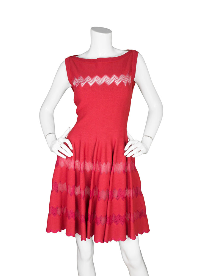 Alaia Red Fit Flare Sleeveless Zig Zag Mesh Dress sz FR 44 – ASC Resale