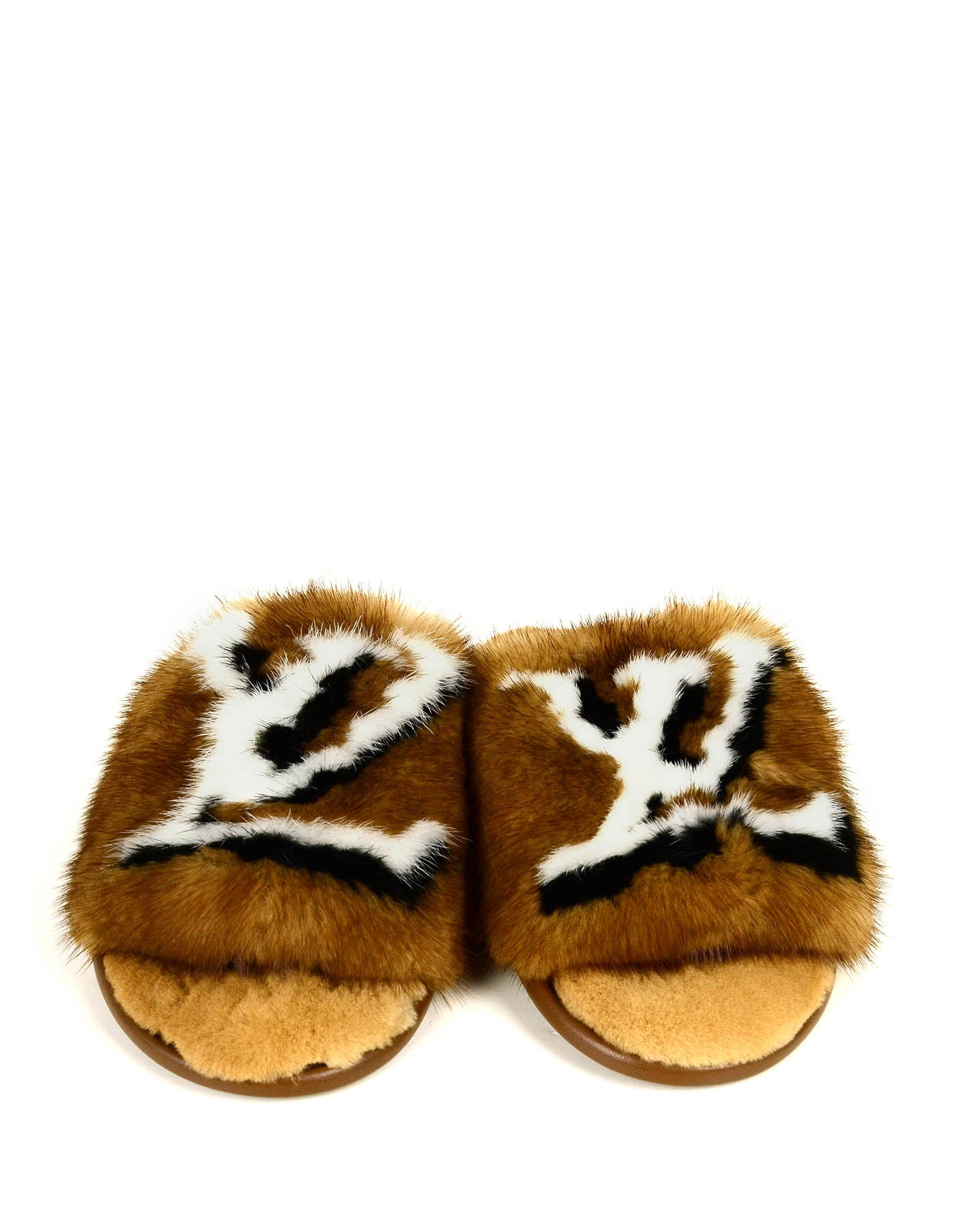 Buy Louis Vuitton LOUISVUITTON Size: 41-42 Homey Line Mule LV Logo Mink Fur  Room Shoes from Japan - Buy authentic Plus exclusive items from Japan