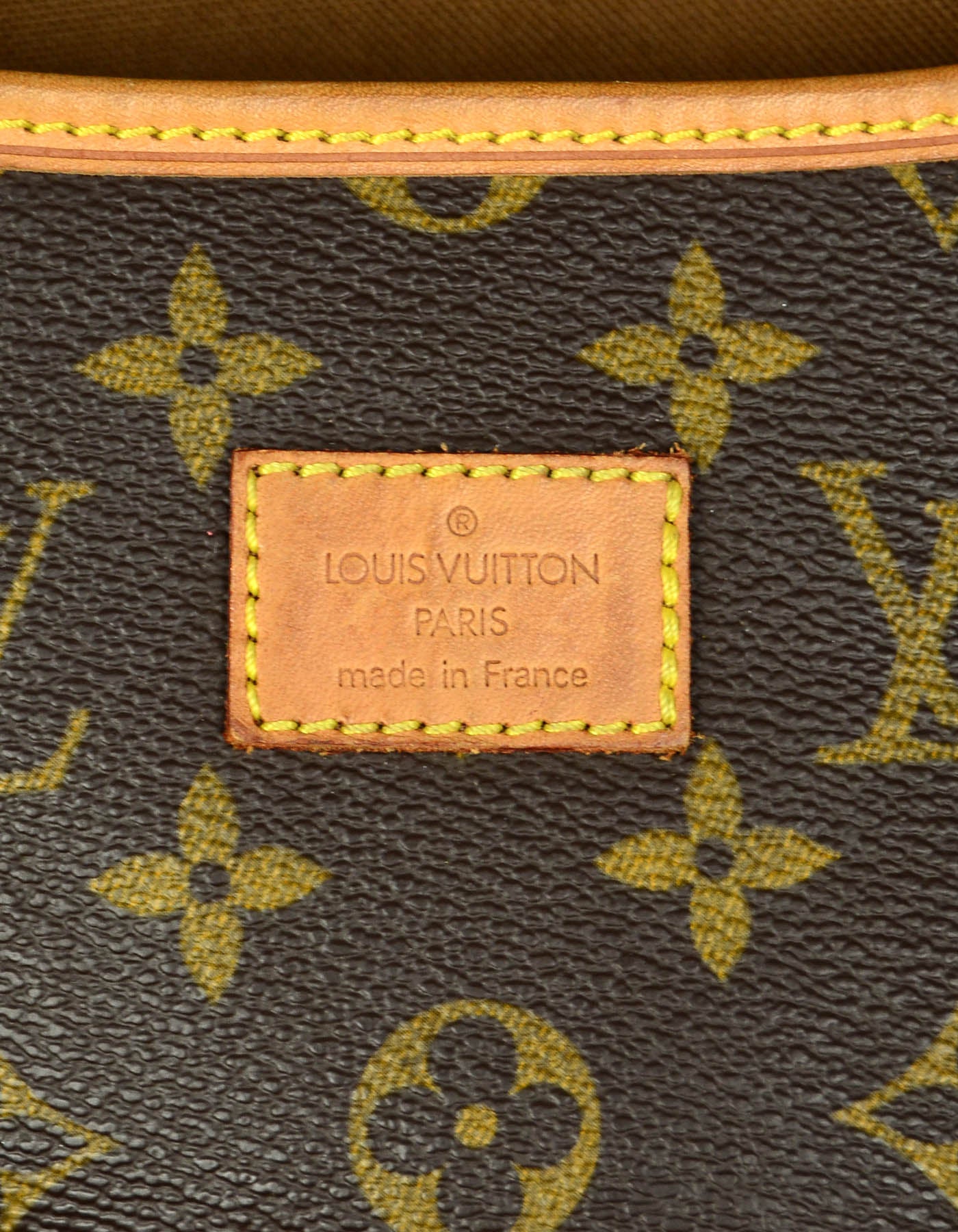 Louis Vuitton Monogram Saumur 35 Double Saddle Messenger Bag For Sale at  1stDibs  louis vuitton saddle bag vintage, vintage louis vuitton saddle bag,  lv saddle bag price