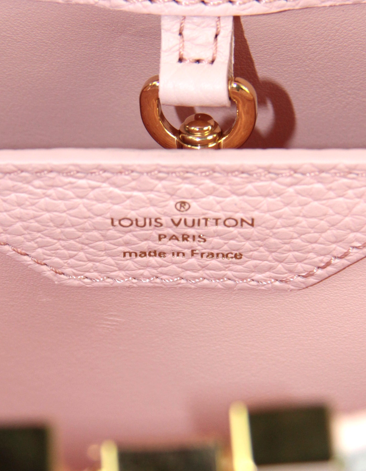 LOUIS VUITTON Taurillon Scrunchie Capucines BB Bubble Gum Pink 1239510